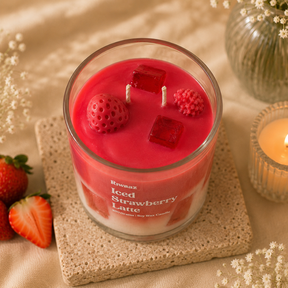 Iced Strawberry Latte Candle