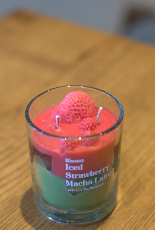 Iced Strawberry Matcha Latte Candle - 350g Premium Soy Wax