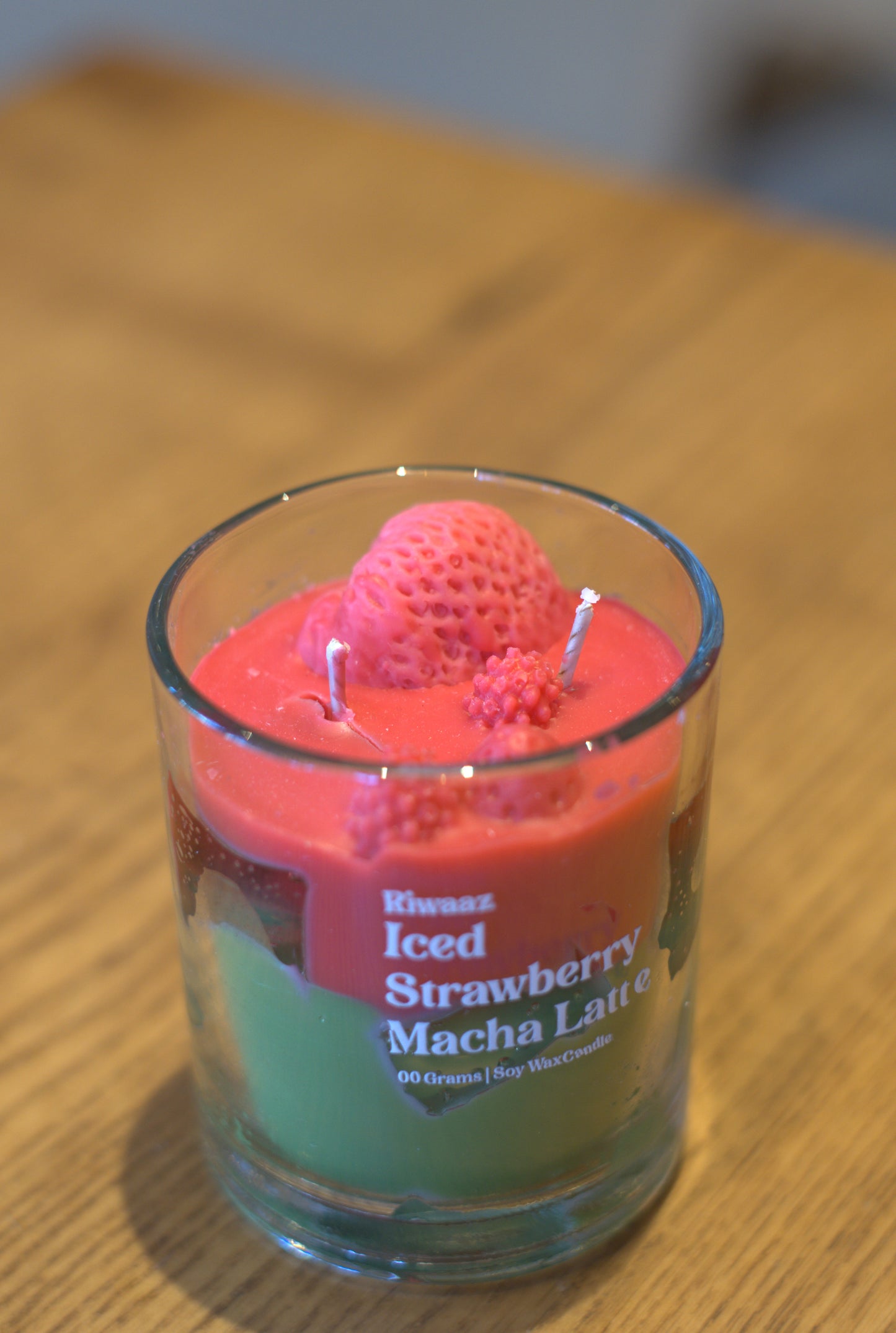 Iced Strawberry Matcha Latte Candle - 350g Premium Soy Wax