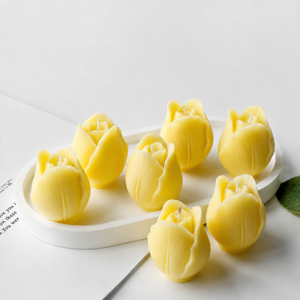 Tulip Candle